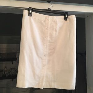 White pencil skirt